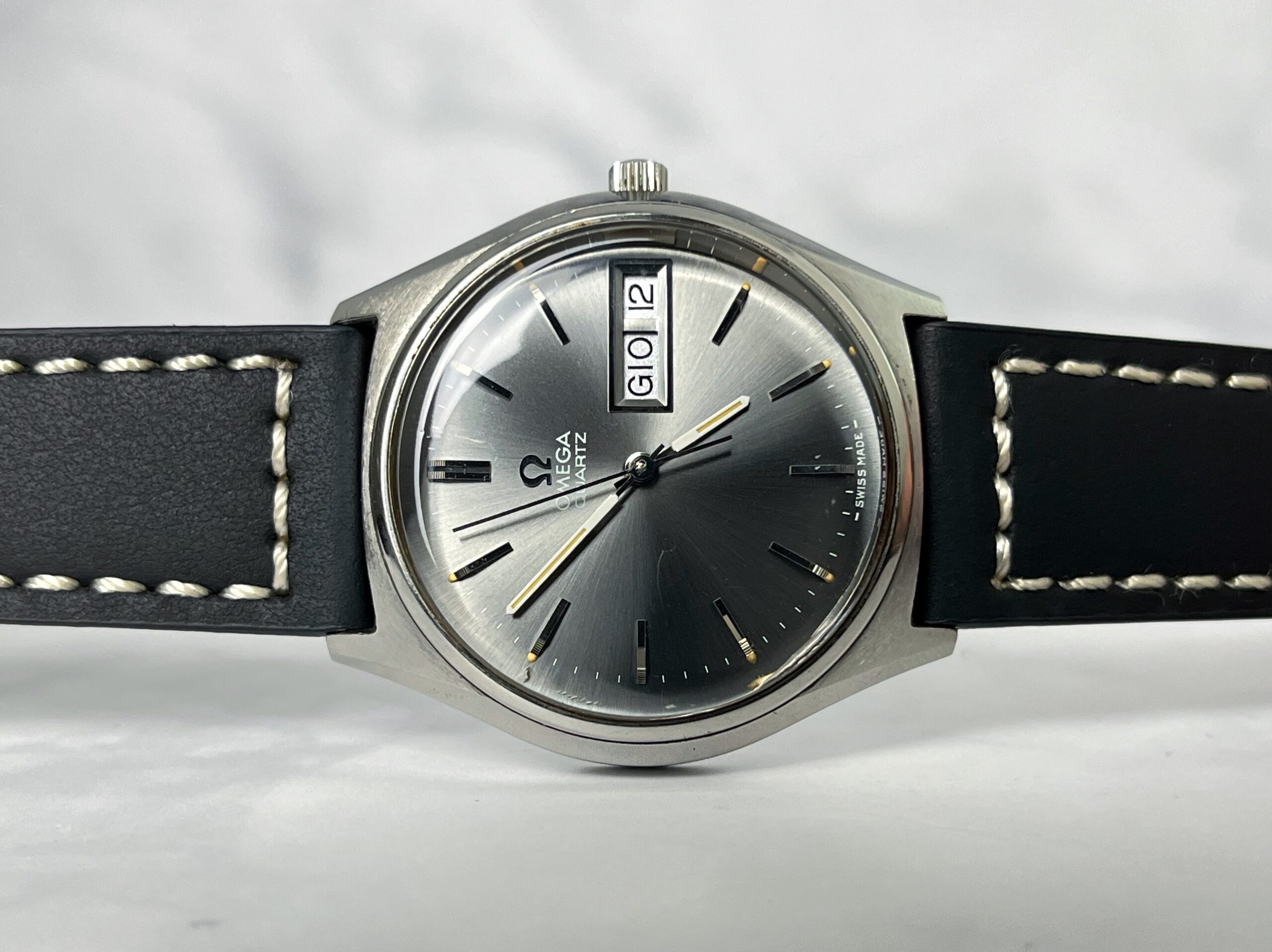 Omega Quartz Day Date Vintage 1976 OMEGA Quartz Day Date Wrist