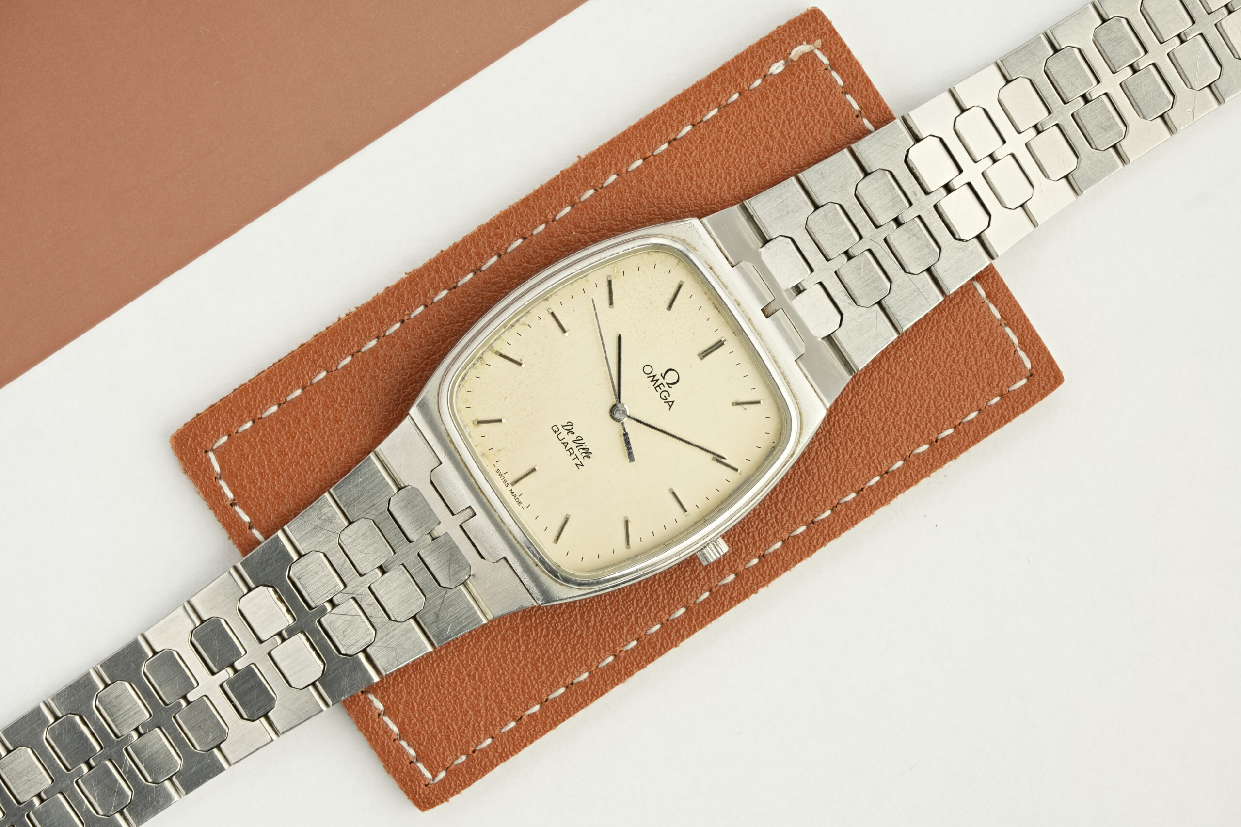 Omega De Ville - Integrated Bracelet - 'Tonneau' Case